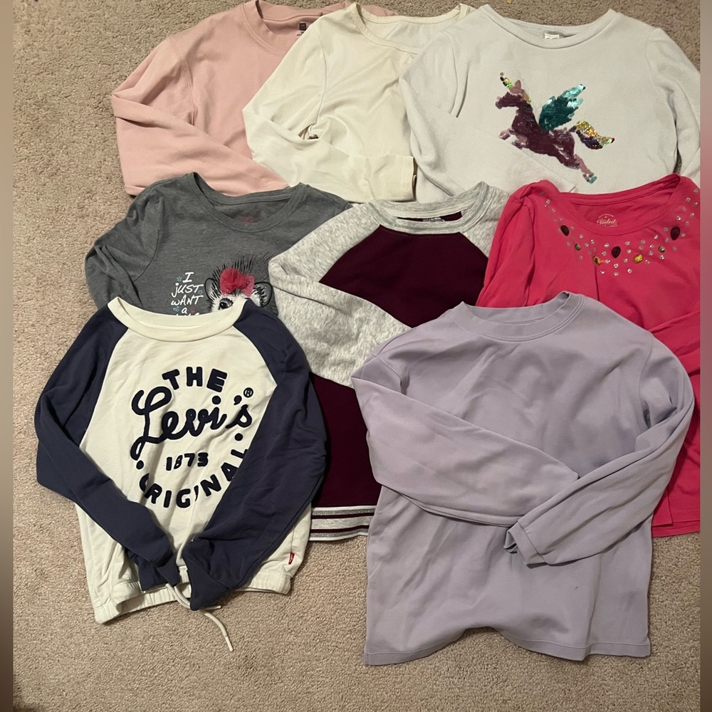 Girls Assorted Shirt Bundle size 10- pink purple blue- Levi, Uniqlo
